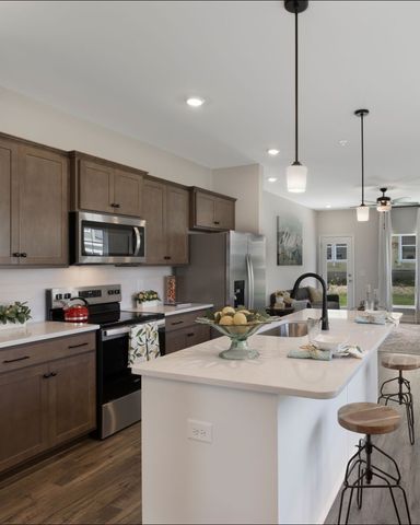 1126 June Wilde Rdg, Spring Hill, TN 37174