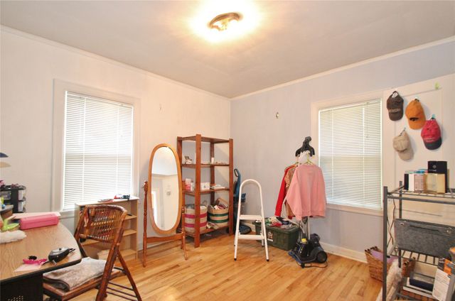 4505 Hickman Road, Des Moines, IA 50310
