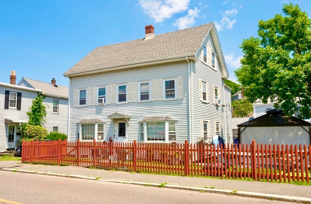 58 Puritan Rd, Swampscott, MA 01907