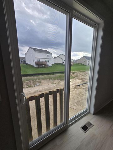 1549 Patton DRIVE, Hartford, WI 53027