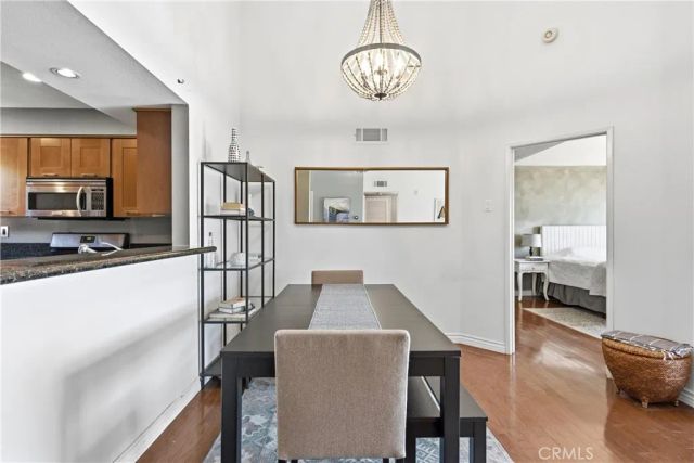 384 Redondo 401, Long Beach, CA 90814