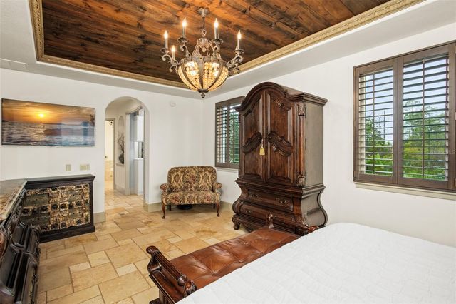 2624 HOWLAND BOULEVARD, Deltona, FL 32738