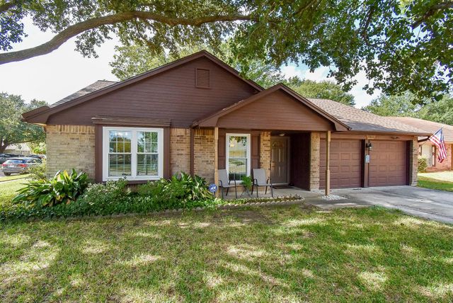 10803 Gusty Winds Court, Houston, TX 77064