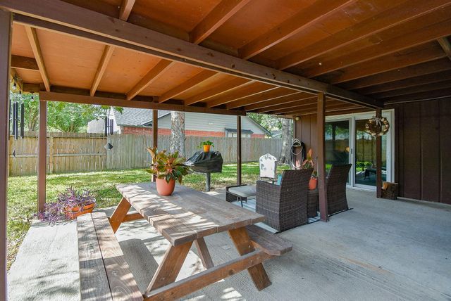 10803 Gusty Winds Court, Houston, TX 77064