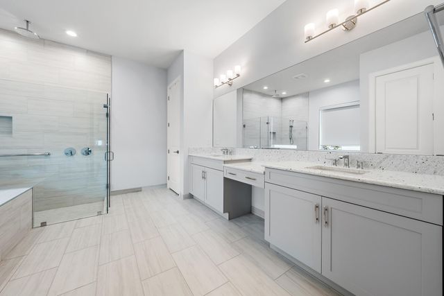 9901 Regency Way, Palm Beach Gardens, FL 33412