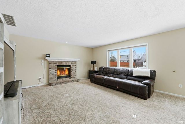 15014 Bristlecone Court, Fort Wayne, IN 46814