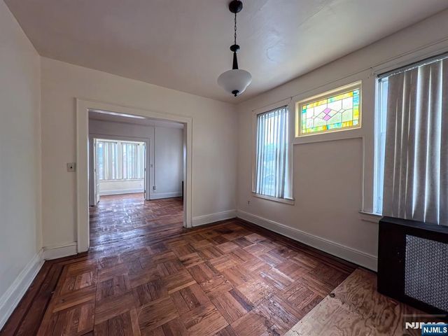 69 Wagner Place, Irvington, NJ 07111
