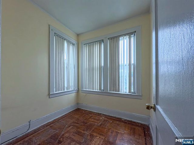 69 Wagner Place, Irvington, NJ 07111