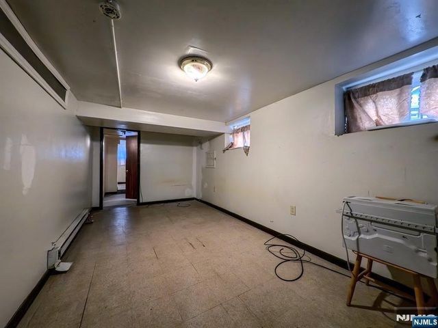 69 Wagner Place, Irvington, NJ 07111