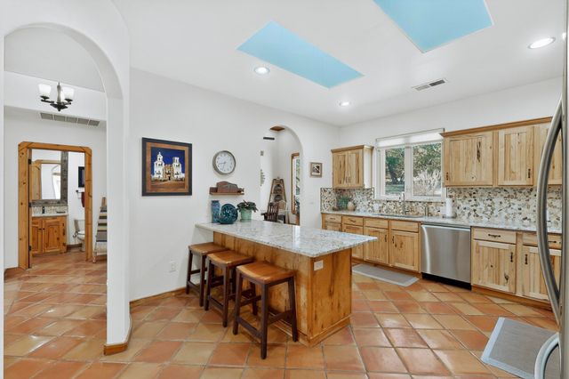 6 Naomi Drive, Tijeras, NM 87059