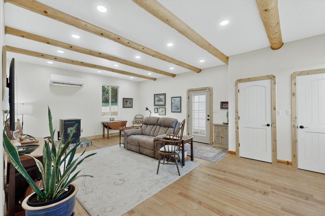 6 Naomi Drive, Tijeras, NM 87059