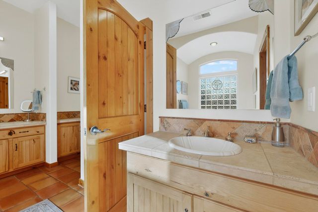 6 Naomi Drive, Tijeras, NM 87059