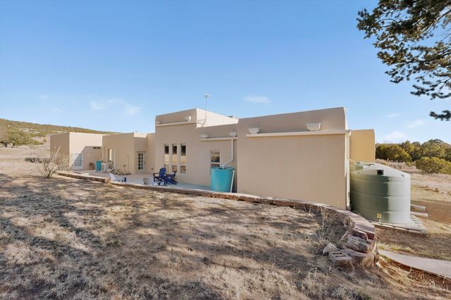 6 Naomi Drive, Tijeras, NM 87059