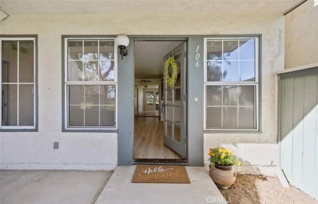 18242 Parkview 106, Huntington Beach, CA 92648