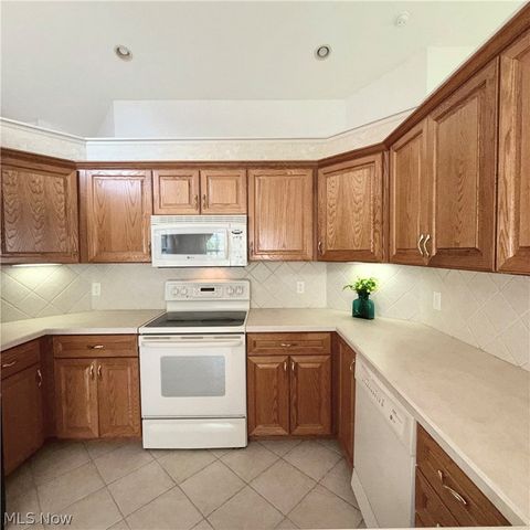 7561 Sanctuary Circle, Brecksville, OH 44141
