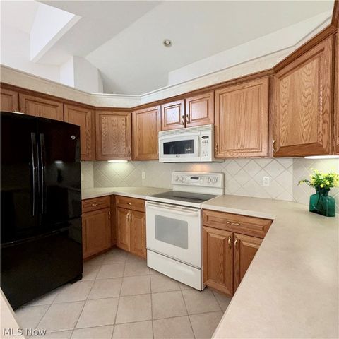 7561 Sanctuary Circle, Brecksville, OH 44141