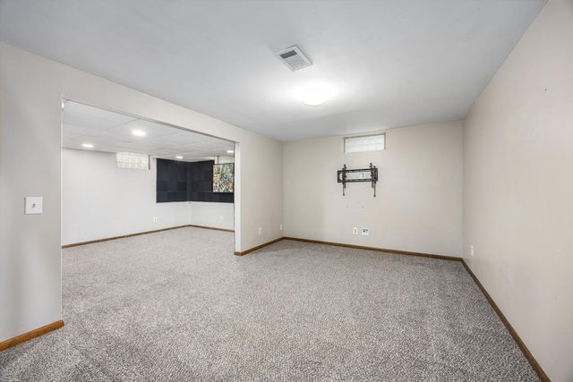 4654 Terry Drive SE, Grand Rapids, MI 49512