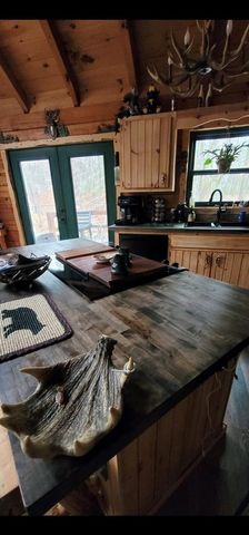 84 Victory Ridge Road, Morganton, GA 30560