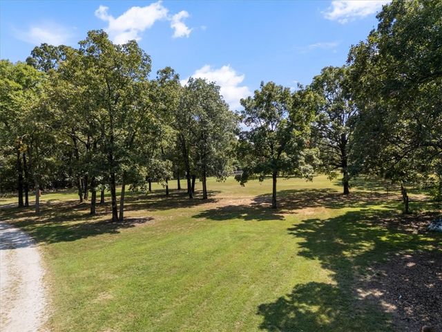 16603 Parks Corner Road, Prairie Grove, AR 72753