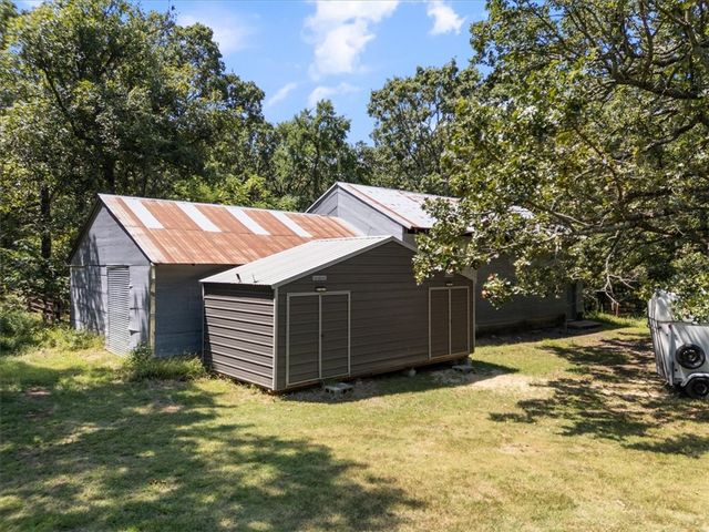 16603 Parks Corner Road, Prairie Grove, AR 72753