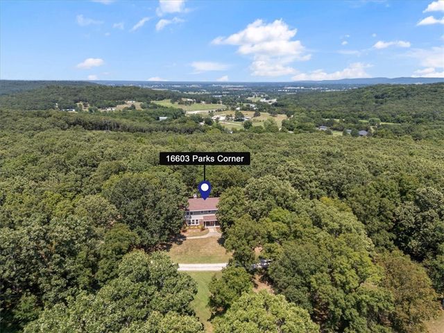 16603 Parks Corner Road, Prairie Grove, AR 72753