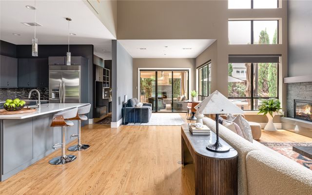 6910 Huff Trail, Dallas, TX 75214