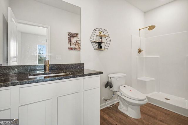 318 W Sandy Creek Drive, Covington, GA 30014