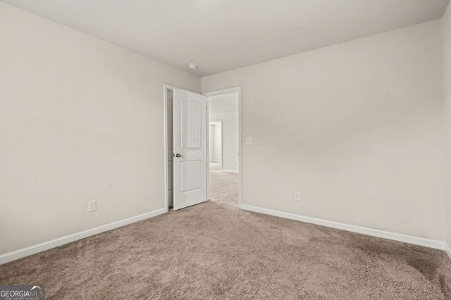 318 W Sandy Creek Drive, Covington, GA 30014