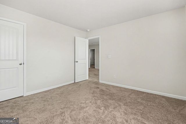 318 W Sandy Creek Drive, Covington, GA 30014