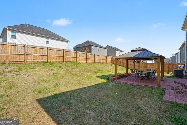 318 W Sandy Creek Drive, Covington, GA 30014