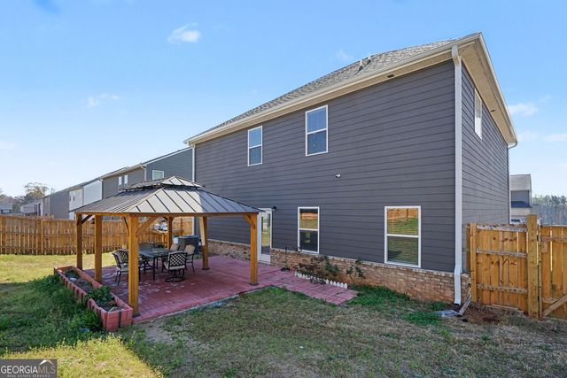 318 W Sandy Creek Drive, Covington, GA 30014