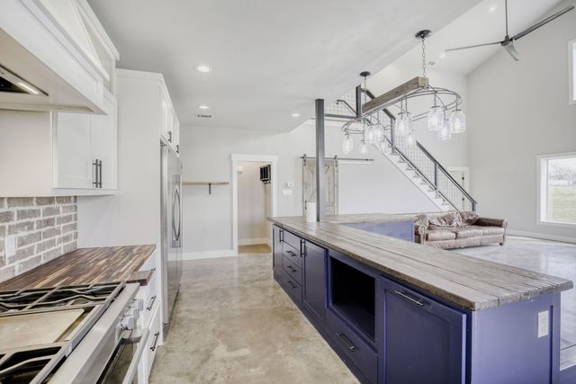 2515 County 141 Road, Kaufman, TX 75142