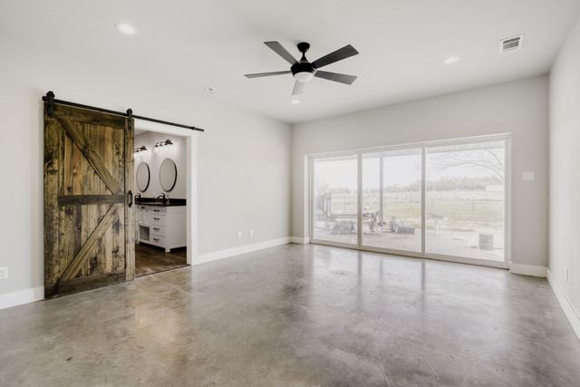 2515 County 141 Road, Kaufman, TX 75142