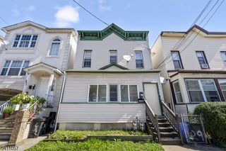 629 Magnolia Ave, Elizabeth City, NJ 07206