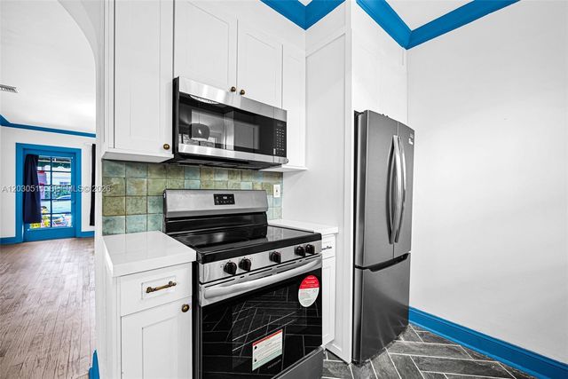 1605 Michigan Avenue 929, Miami Beach, FL 33139