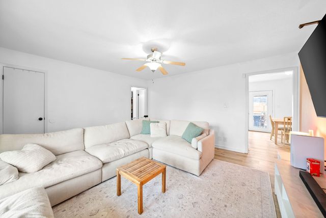 202 Jim Thorpe Dr, Clarksville, TN 37042