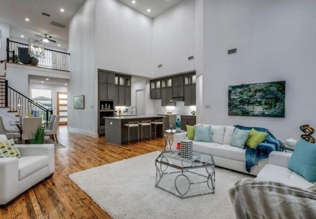 2043 Life Avenue, Dallas, TX 75212