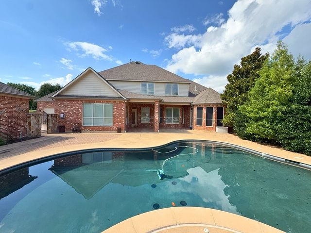 1205 Golden Gate Drive, Southlake, TX 76092
