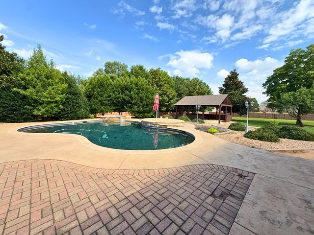 1205 Golden Gate Drive, Southlake, TX 76092