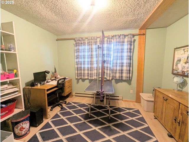 71564 PALMER JUNCTION Rd, Elgin, OR 97827