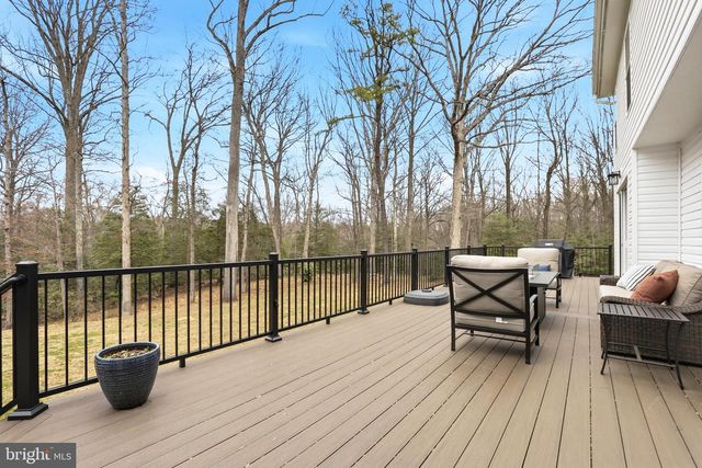 11312 TIMBERLINE DR, Oakton, VA 22124