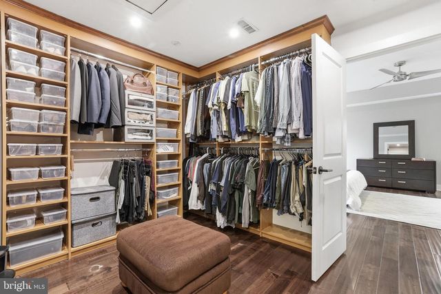 11312 TIMBERLINE DR, Oakton, VA 22124