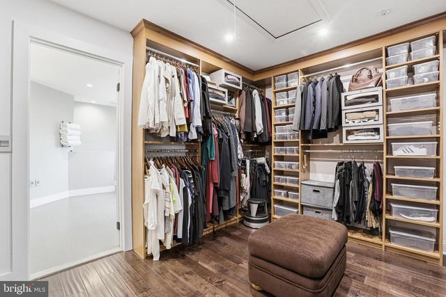 11312 TIMBERLINE DR, Oakton, VA 22124