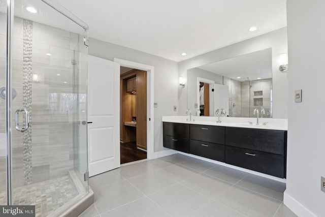 11312 TIMBERLINE DR, Oakton, VA 22124