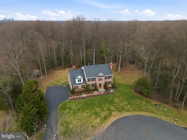 11312 TIMBERLINE DR, Oakton, VA 22124