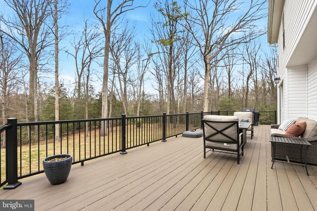 11312 TIMBERLINE DR, Oakton, VA 22124