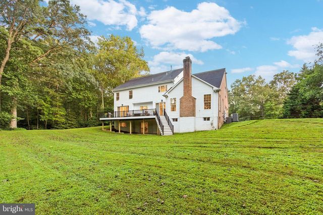 11312 TIMBERLINE DR, Oakton, VA 22124