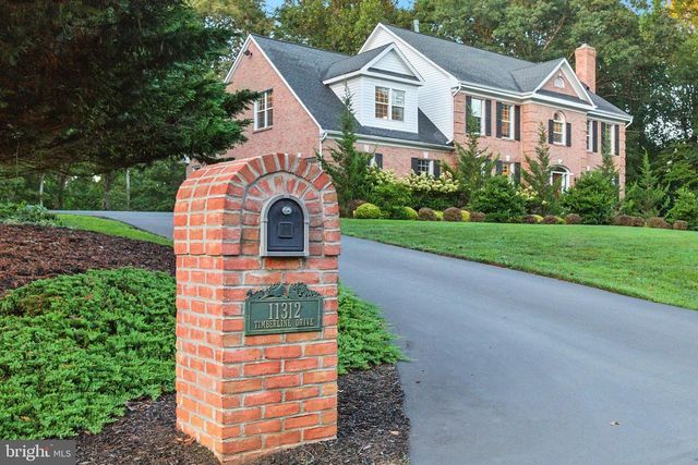 11312 TIMBERLINE DR, Oakton, VA 22124