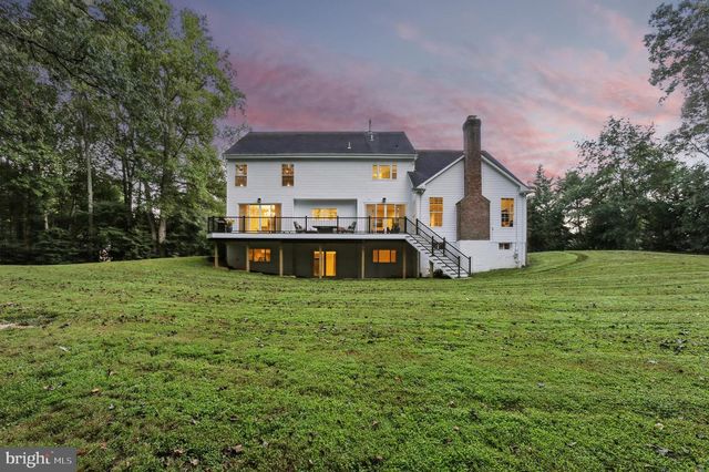 11312 TIMBERLINE DR, Oakton, VA 22124