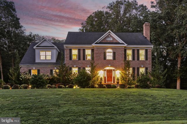 11312 TIMBERLINE DR, Oakton, VA 22124